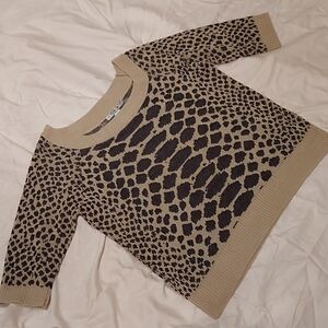 Leopard Print Cropped Sweater